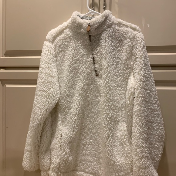 katydid sherpa pullover